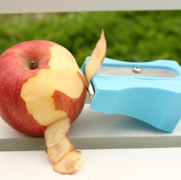 【客製化】 廚房小工具削皮器(3色) | 禮品、贈品專業客製禮贈品顧問 | 禮品、贈品專屬客製禮贈品專家