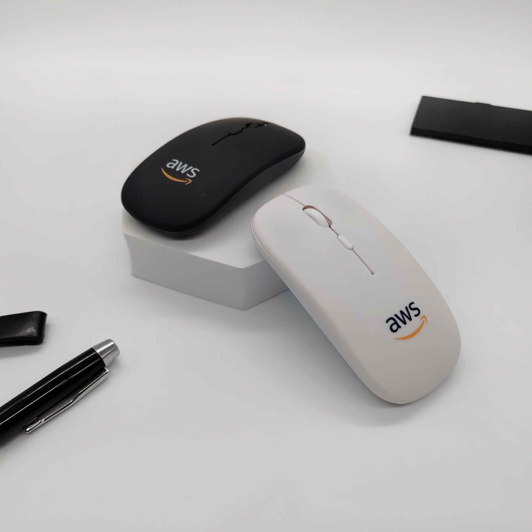 2.4G充電無線靜音滑鼠 | 禮品、贈品專業客製禮贈品顧問 | 禮品、贈品專屬客製禮贈品專家