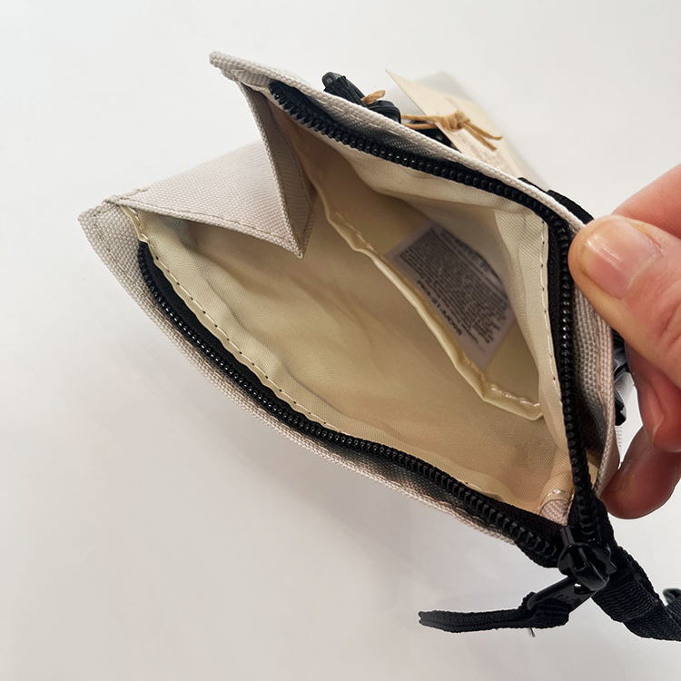 【客製化】簡約素面斜背包 | 禮品、贈品專業客製禮贈品顧問