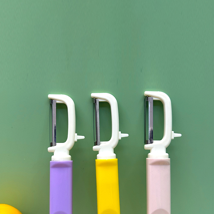【客製化】不鏽鋼削皮器 | 禮品、贈品專業客製禮贈品顧問